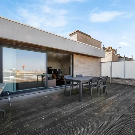 Modern Penthouse With Unique Terraces! Apartamento