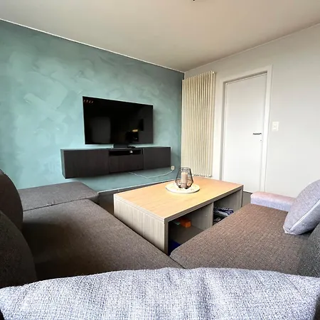 Modern Penthouse With Unique Terraces! Appartement