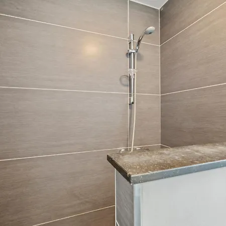 Modern Penthouse With Unique Terraces! Appartement